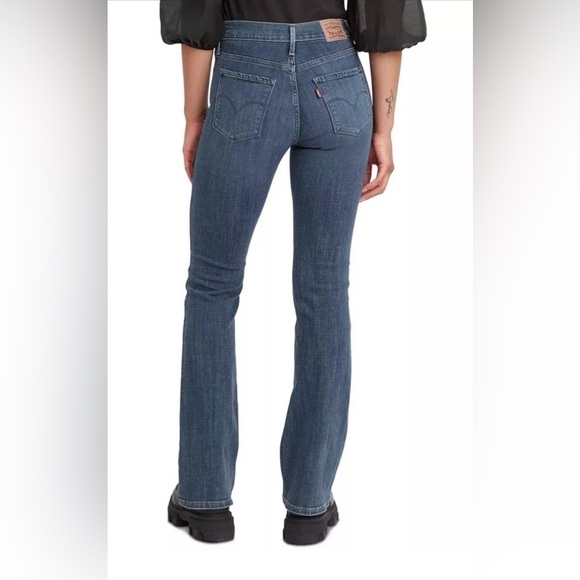 Levi's Women's 315 Boot Cut Jeans in Blue size (12) 31x32 - Picture 2 of 5